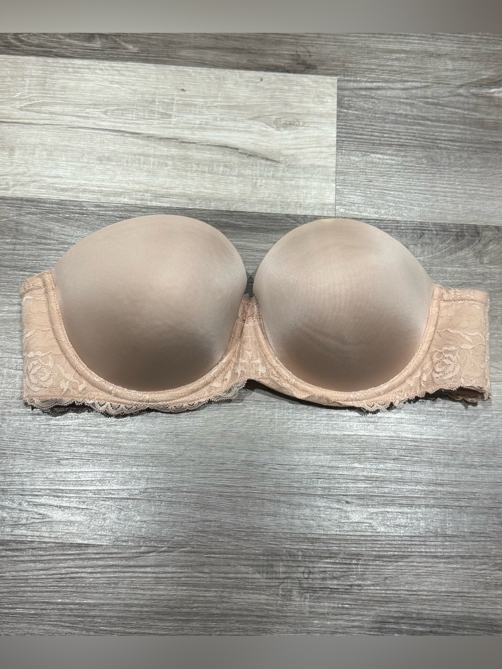Torrid Strapless Nude Bra | Size 40B